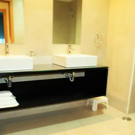 Apartment Rocha Tower 16a