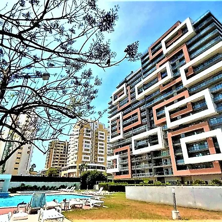 Apartment Rocha Tower 16a *
