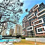 Apartament Rocha Tower 16a *