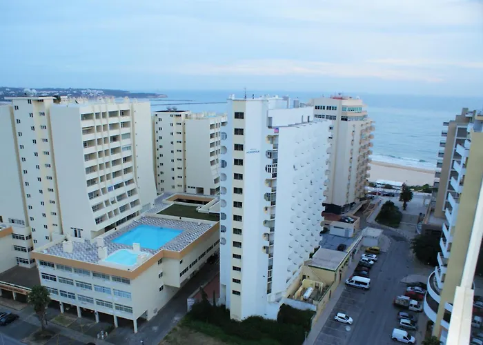 Rocha Tower 16a Appartement *