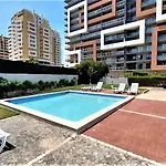 Apartment Rocha Tower 16a *