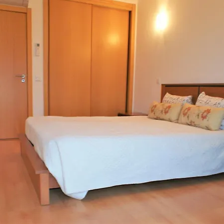 Rocha Tower 16a Apartment *