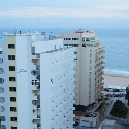 Apartment Rocha Tower 16a *